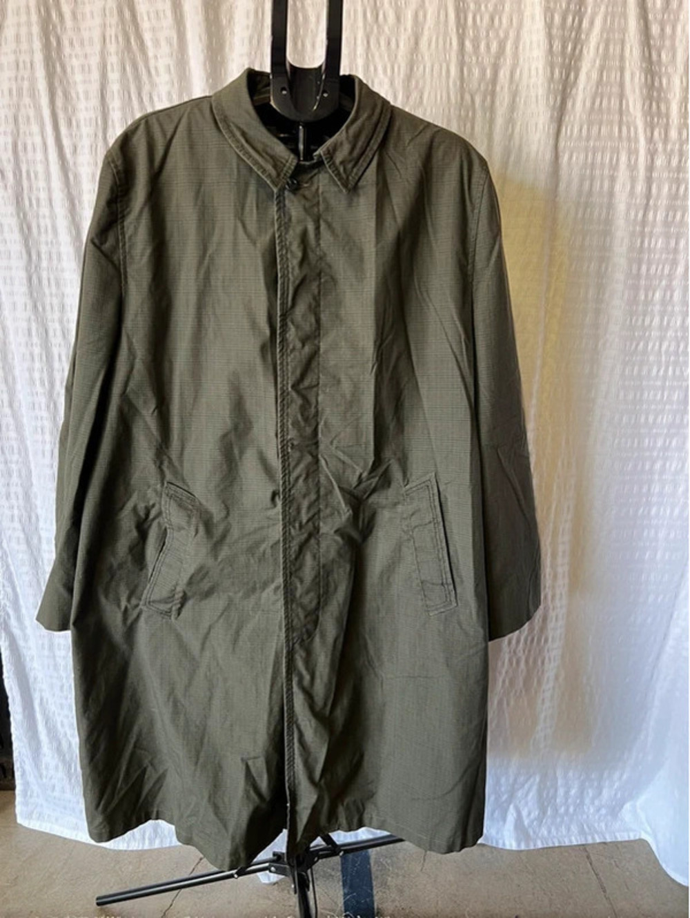 Vintage Men’s 48L Long Olive Green Plaid Lightweight Coat – Zip-In Liner Missing